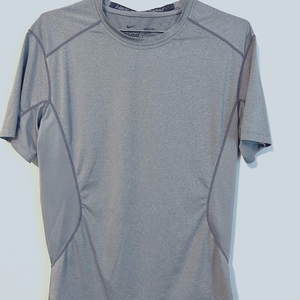 Nike Pro Combat Dri-Fit Fitted T-Shirt